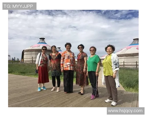 同学们在操场上踢足球的快乐时光与难忘回忆